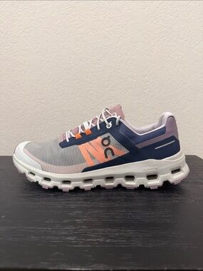 On Running Hiking Cloudvista Midnight Mineral Women's Size 11 Running Shoe W11
